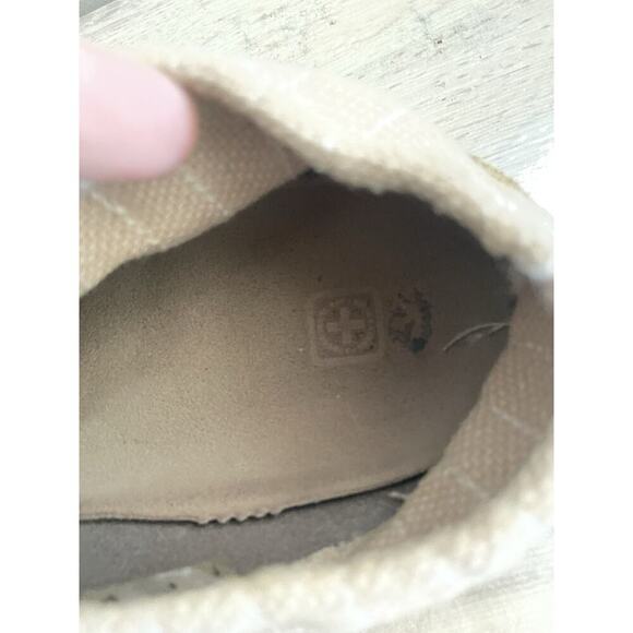 RARE Dr. Martens 8851 Mens size 10 Erica Suede Slip On Loafers Burlap Canvas - Picture 10 of 11